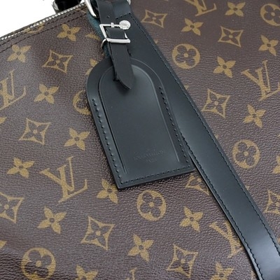 마카사르 기름은 캔버스 LV 케엡얼 밴드슐리어에 55 루이 비통 M56714를 코팅했습니다