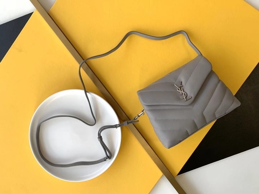 YSL 생 로랑 여자들 카산드라 체인 어깨에 메는 백 면 캔버스와 캐러멜 갈색인 송아지 가죽